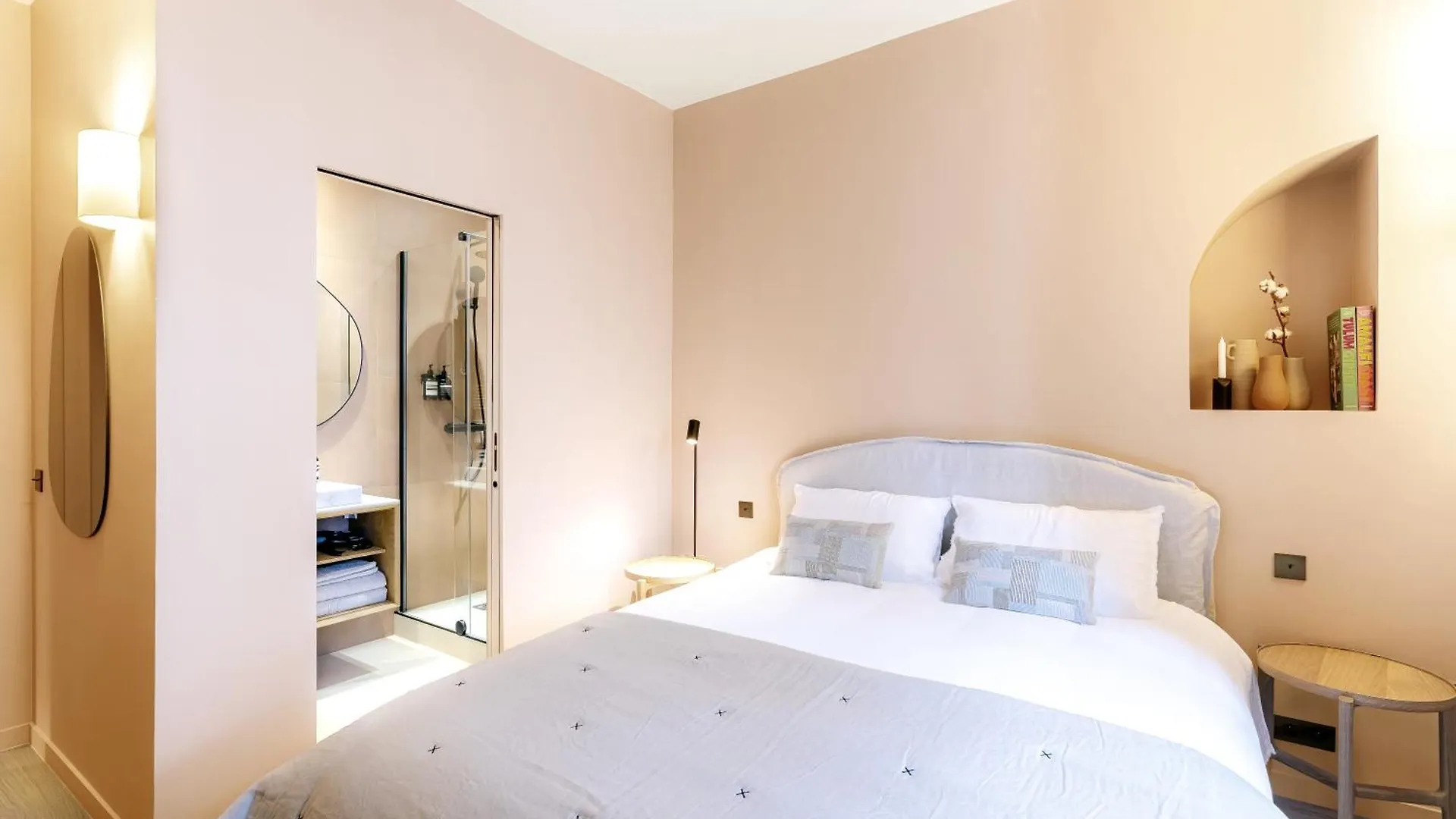 Marais - 4 Pieces De 115 M2 - Grand Salon Convivial Apartment Paris